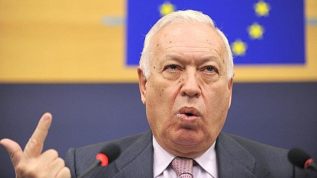 Margallo dice que «la broma» de Gibraltar «ha terminado»