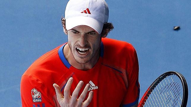 Murray solventa con autoridad su pase a semifinales