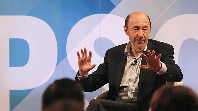 Rubalcaba, al PP: «Si creéis que Camps fue un ciudadano ejemplar, podéis volver a hacerle presidente»