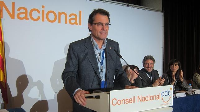 Mas se defiende: «La Generalitat ha hecho todo lo que ha podido y más para que Spanair pudiera continuar operando»