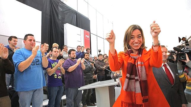 Chacón quiere aplacar la «frustración» de los socialistas