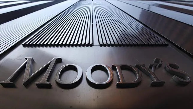 Moody's considera muy «difícil» que España cumpla el objetivo de déficit