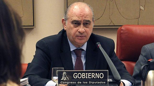 Interior potenciará la «reinserción individualizada» de los presos de ETA