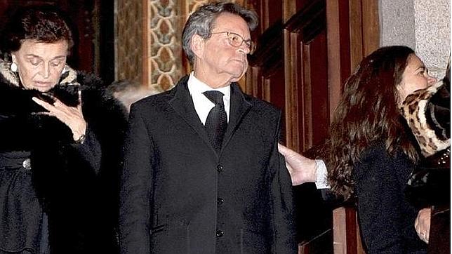 Josemi Rodríguez-Sireiro, muy arropado en el funeral de su madre
