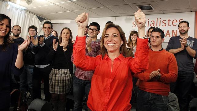 Griñán desmiente que vaya a pronunciarse a favor de Chacón antes de la votación