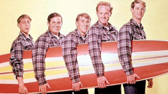 Los Beach Boys actuarán en los Grammy