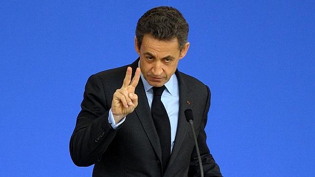 Francia, obligada a abordar un recorte de gastos de «urgencia»