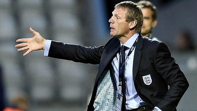 LA FA se da oxígeno para elegir al sustituto de Capello