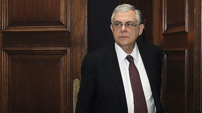 El Gobierno griego se resquebraja por los recortes