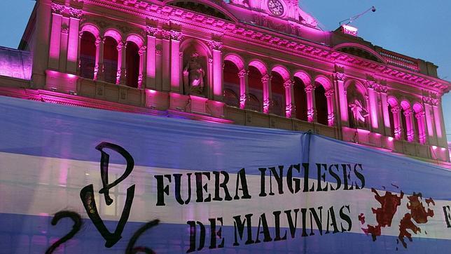 Cristina Fernández acusa al Reino Unido de enviar «armamento nuclear» a las Malvinas