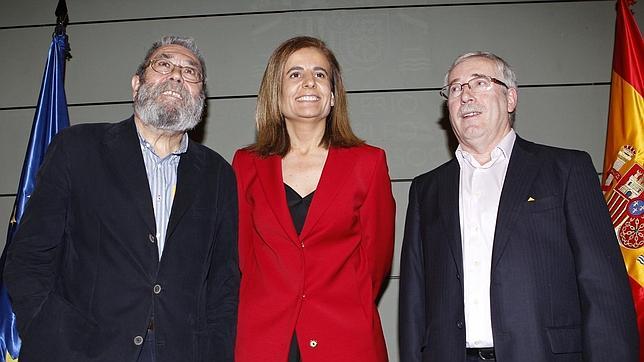 La reforma limita el papel sindical y permite a la empresa saltarse el convenio