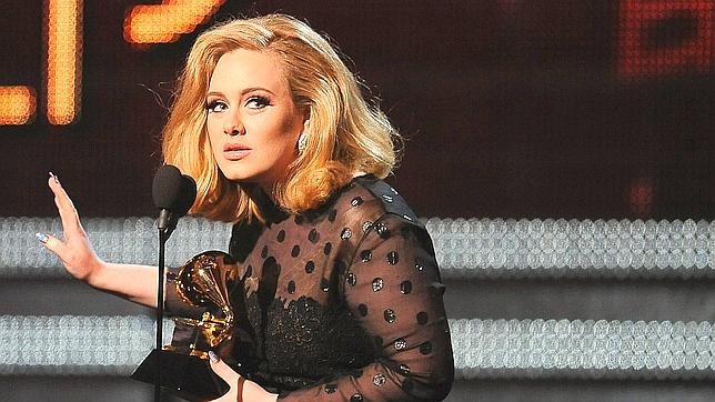 La gala de Adele, con permiso de Whitney Houston