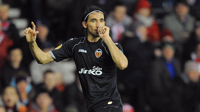 Topal acaba con el Stoke