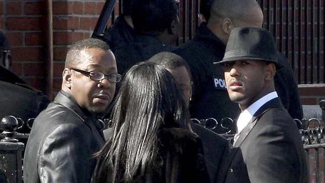 Bobby Brown «huye» del funeral de Whitney Houston