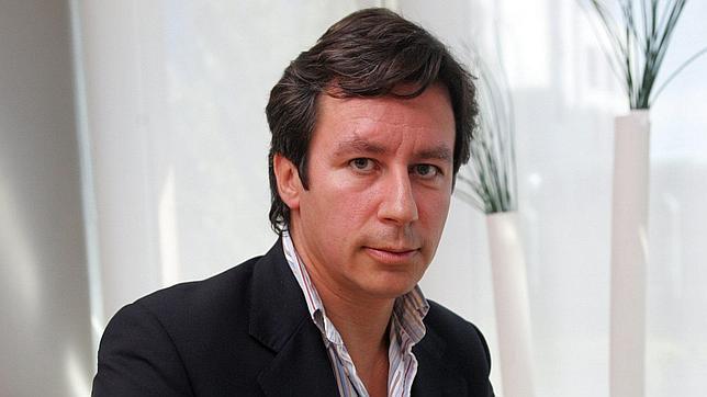 Carlos Floriano: «Los ciudadanos deben vernos como la solución a sus problemas»
