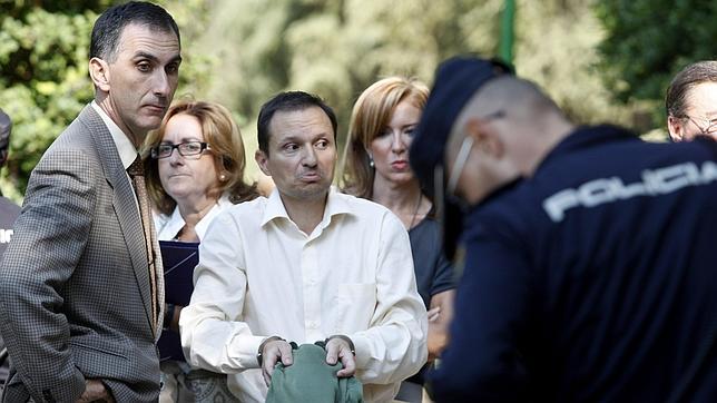 Telecinco muestra imágenes que certifican que Bretón no llegó al parque con sus hijos