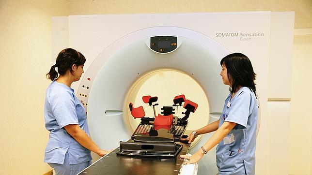 Las comunidades tienen una «deuda sanitaria invisible» con el sector privado de 4.100 millones