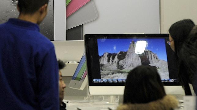 Internet guía las decisiones de compra del 72% de los consumidores