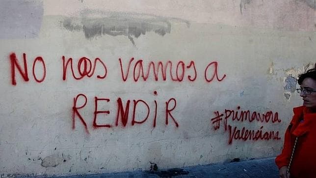 Vandalismo estudiantil contra doce edificios históricos de Valencia