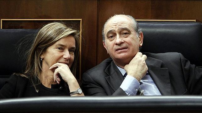 Ana Mato: «Me sorprende la hipocresía de algunos que proponen el copago indiscriminado»