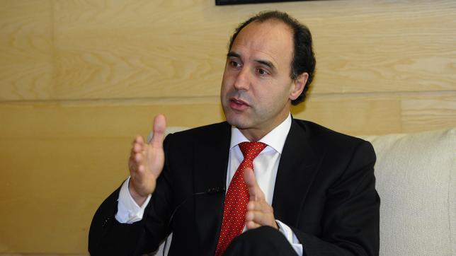 Ignacio Diego: «No hay un euro. Cantabria no aguanta otro año más como éste»