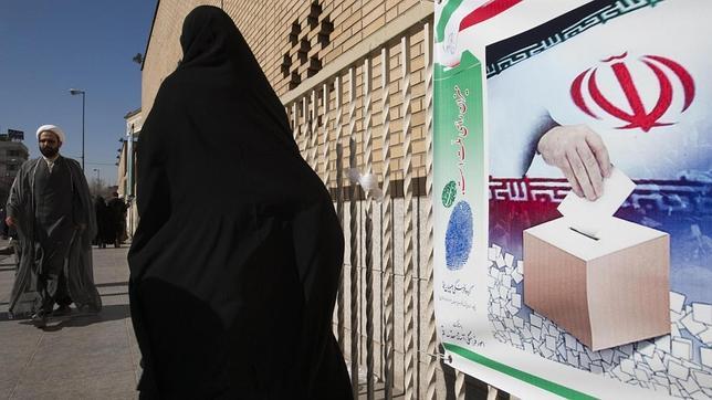Aplastan a la disidencia en Irán en vísperas de las elecciones