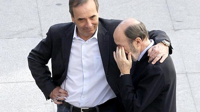 Rubalcaba ofrece como alternativa a la reforma laboral su programa electoral