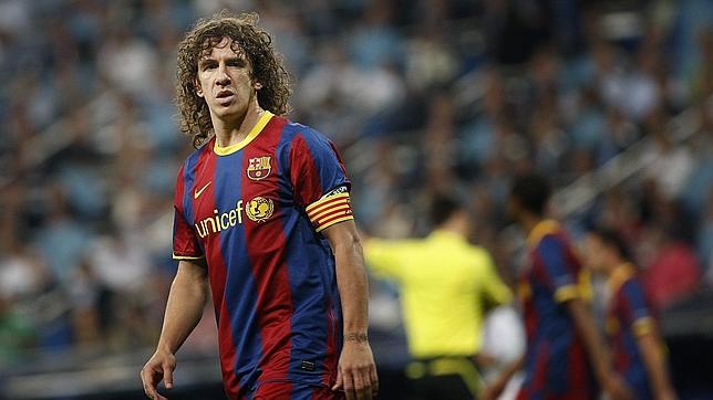 Carles Puyol presenta a su familia a Giselle Lacouture