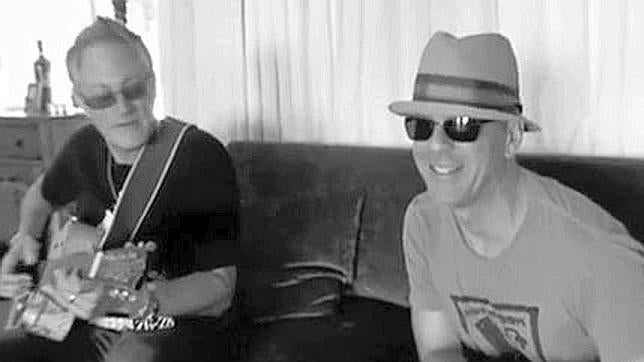 ¡Tomad música, bastardos!