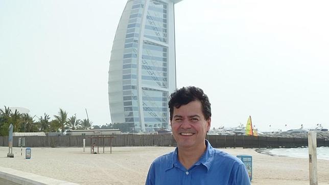 «El tumor de Chávez es maligno. Pero la biopsia determinará el tipo de cáncer»