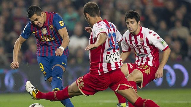 Alexis sufre una lesión muscular y estará entre diez y quince días de baja