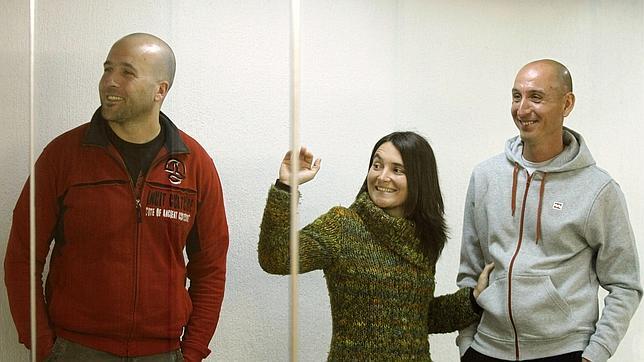 Los etarras del «comando Olaia» instan a «darle duro» hasta la independencia