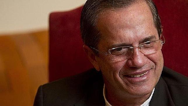 «Protegeremos a los emigrantes ecuatorianos de las injustas leyes hipotecarias»