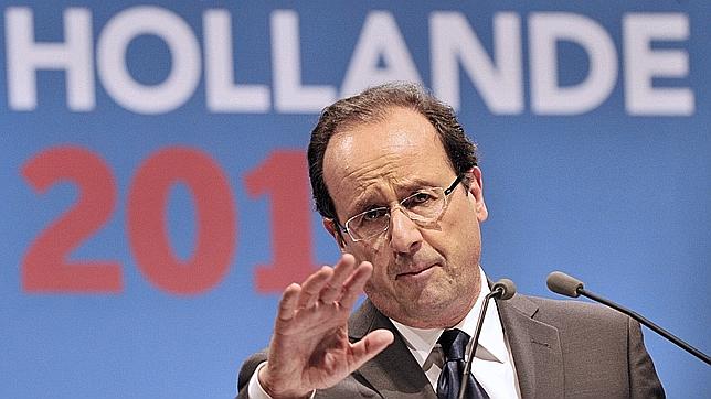 Hollande alude a un posible «fallo» en la vigilancia de Merah