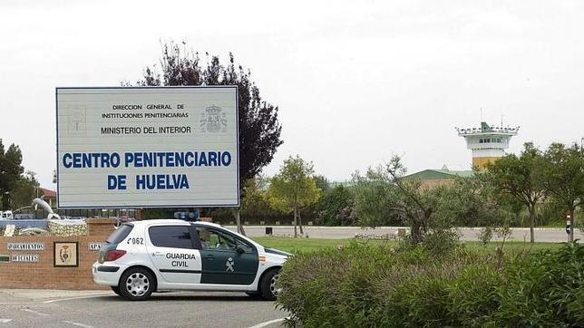 Los escoltas sustituirán a la Guardia Civil en la seguridad de las cárceles