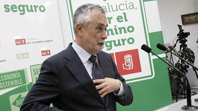 Griñán responde a Arenas que las urnas señalan a un gobierno de «fuerzas progresistas»