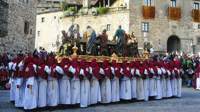 Ocho días que armonizan la fe y el arte