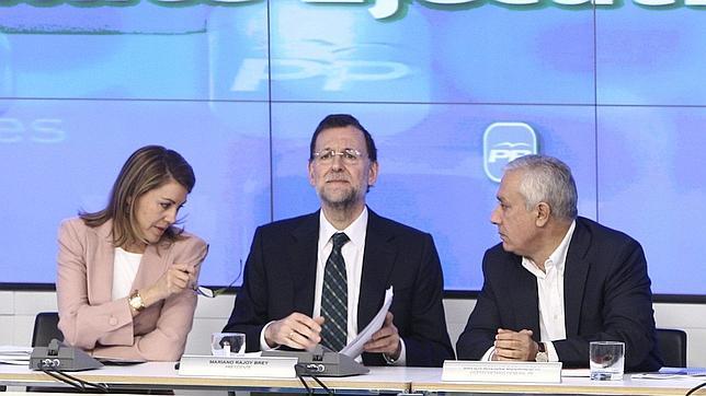 Rajoy se congela el sueldo y cobrará 78.185,04 euros al año