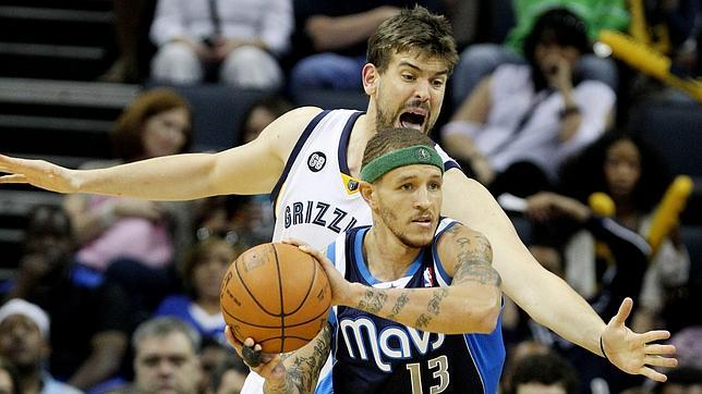 Los Grizzlies también pueden con el campeón