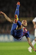 Sumar los últimos 21 puntos, el reto del Real Madrid y el Barcelona