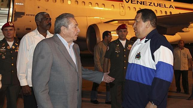 Chávez llega a La Habana para someterse a su tercer ciclo de radioterapia