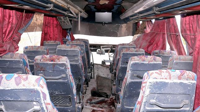 El régimen sirio y la oposición se acusan mutuamente de no cumplir el alto el fuego