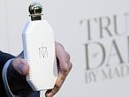 Madonna presenta «Truth or Dare», su nuevo perfume