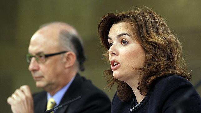 Soraya tendrá que afrontar sola la tormenta YPF y la crisis de deuda