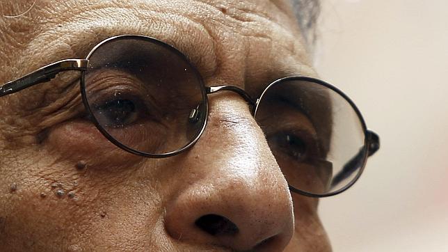 Amro Musa, el camaleón, vuelve a ponerse a la cabeza de las presidenciales