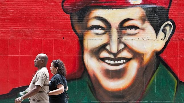 Viaje fugaz de Chávez a Venezuela