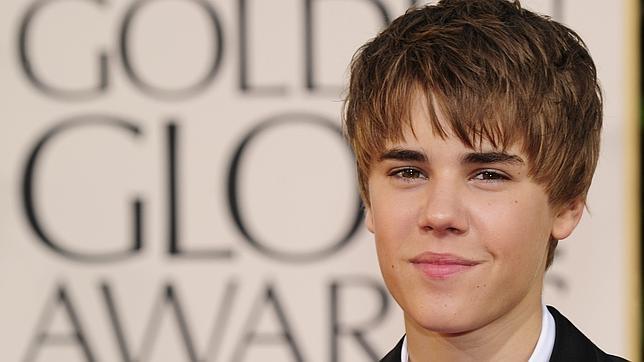 Justin Bieber compone una canción sobre sus acusaciones de paternidad