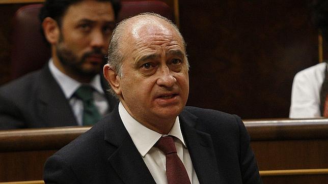 Fernández Díaz a Antigüedad: ETA no es una ONG para acoger a presos