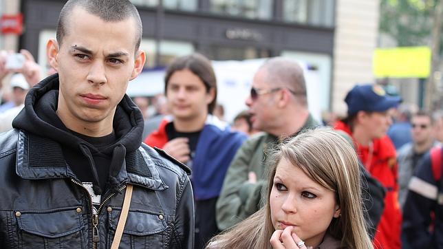 Jóvenes y obreros pueden dar a la extrema derecha su primer grupo parlamentario