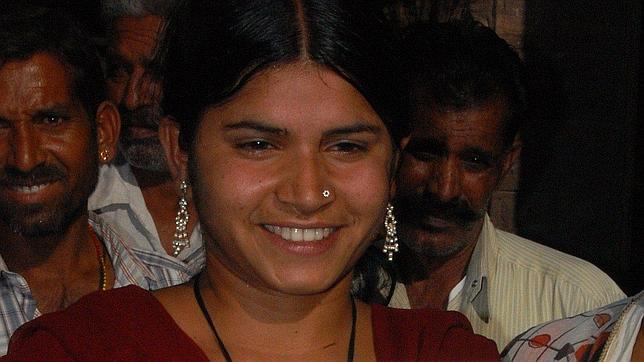 Una adolescente india consigue por primera vez anular su matrimonio infantil
